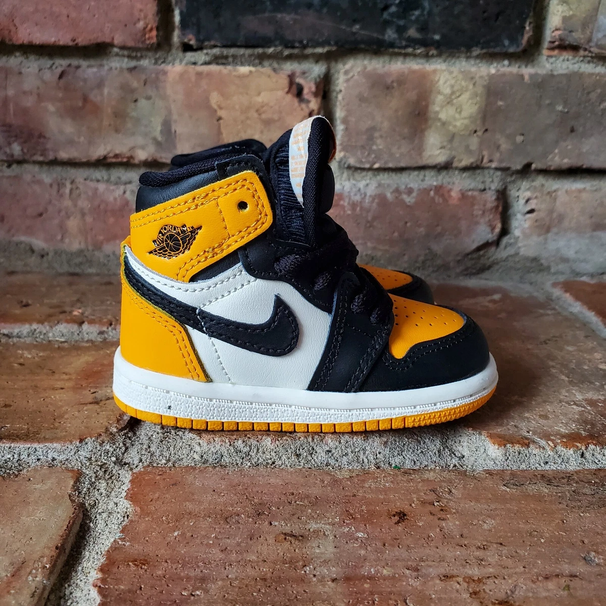 Nike Air Jordan 1 High OG TD Yellow Toe Taxi Yellow Black White AQ2665-711  4C
