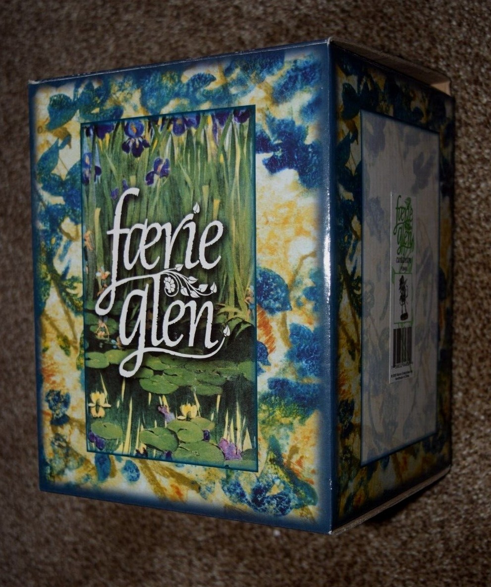 MUNRO, FAERIE GLEN RETIRED FIGURINE "CURADREAM," (4.00" x 7.00"), New