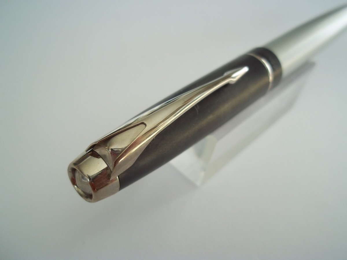 STYLO PARKER 100 Laque Noire - Stylo Bille/roller - Neuf De Stock (rare)