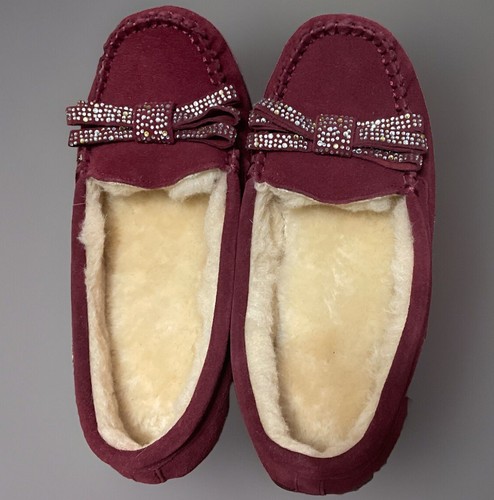 Bearpaw✨Artsy Rhinestones 8M Bordeaux Red Cynthia Suede Sheepskin Moccasins NEW - Picture 2 of 7
