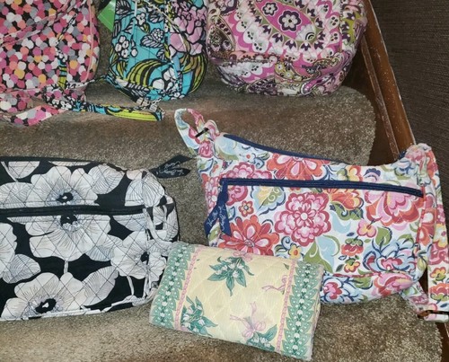 Auth💥PTS💥Vera Bradley 16 Pc Backpack Bag Crsbdy Makeup Lunch Wallet Mirror💢Se - Picture 12 of 24