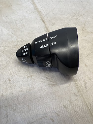 NEW GENUINE FORD ESCORT FIESTA MONDEO FOCUS KA GRANADA RADIO CONTROL SWITCH - Picture 2 of 5