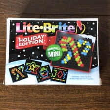 Hasbro Lite Brite Holiday Edition Mini Hangable Ornament With 4 Templates NEW