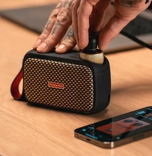 Positive Grid Spark Go 5W Ultra-Portable Smart Guitar Amplifier with Bluetooth