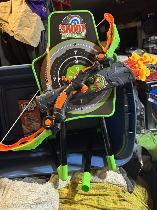 Super Archery shoot and aim target and bow for kids