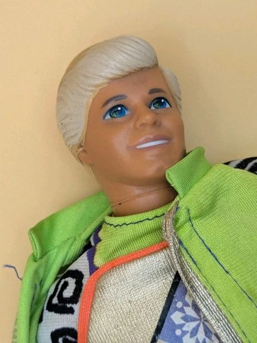 Vintage Mattel Barbie Boyfriend 1991 Ski Fun Ken Doll and Outfit Accessories