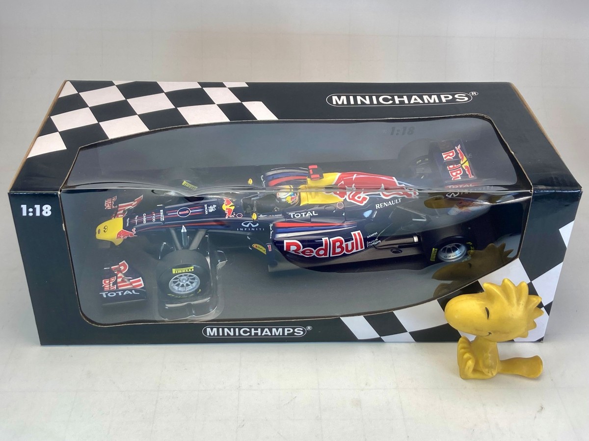ミニチャンプス F1 Red Bull Racing RB7 1/18 1:18 Minichamps Red