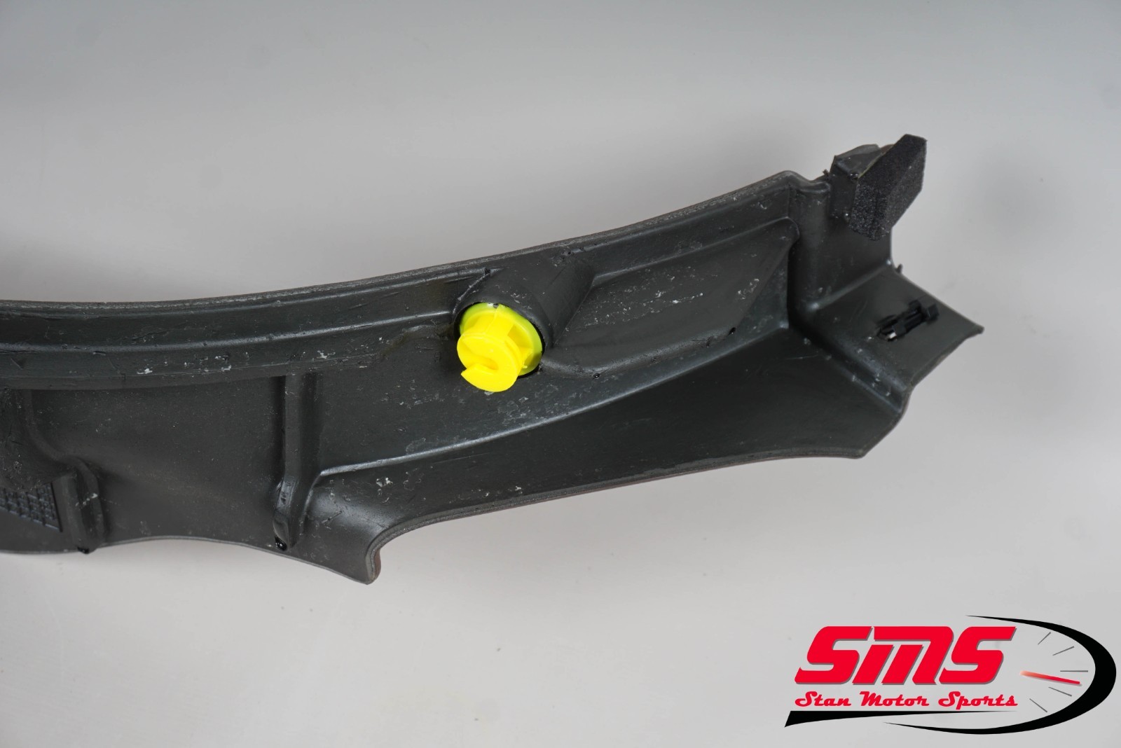 14-24 Maserati Quattroporte M156 Rear Left Lower Kick Cover Panel Trim OEM