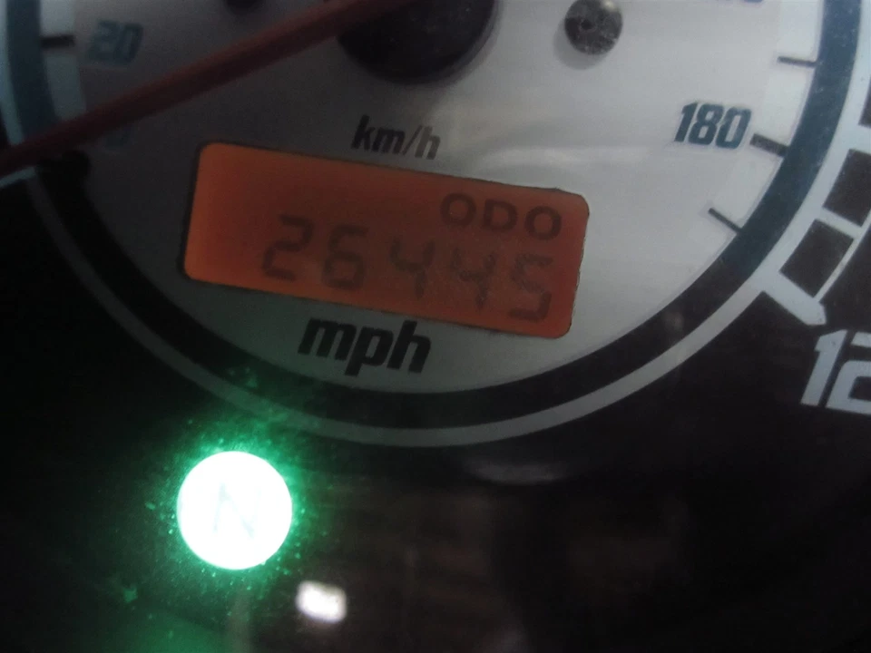 2004 04-09 Yamaha VSTAR 1100 XVS1100 velocímetro medidor panel pantalla 26 k Foto 2 de 4