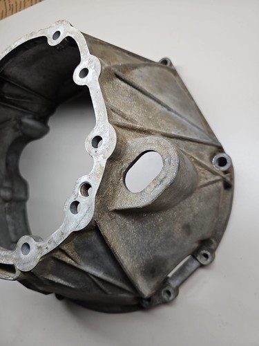 AX15 Internal Slave Bell Housing Jeep Wrangler YJ and Cherokee XJ 89 - 93 Oem - Picture 4 of 13