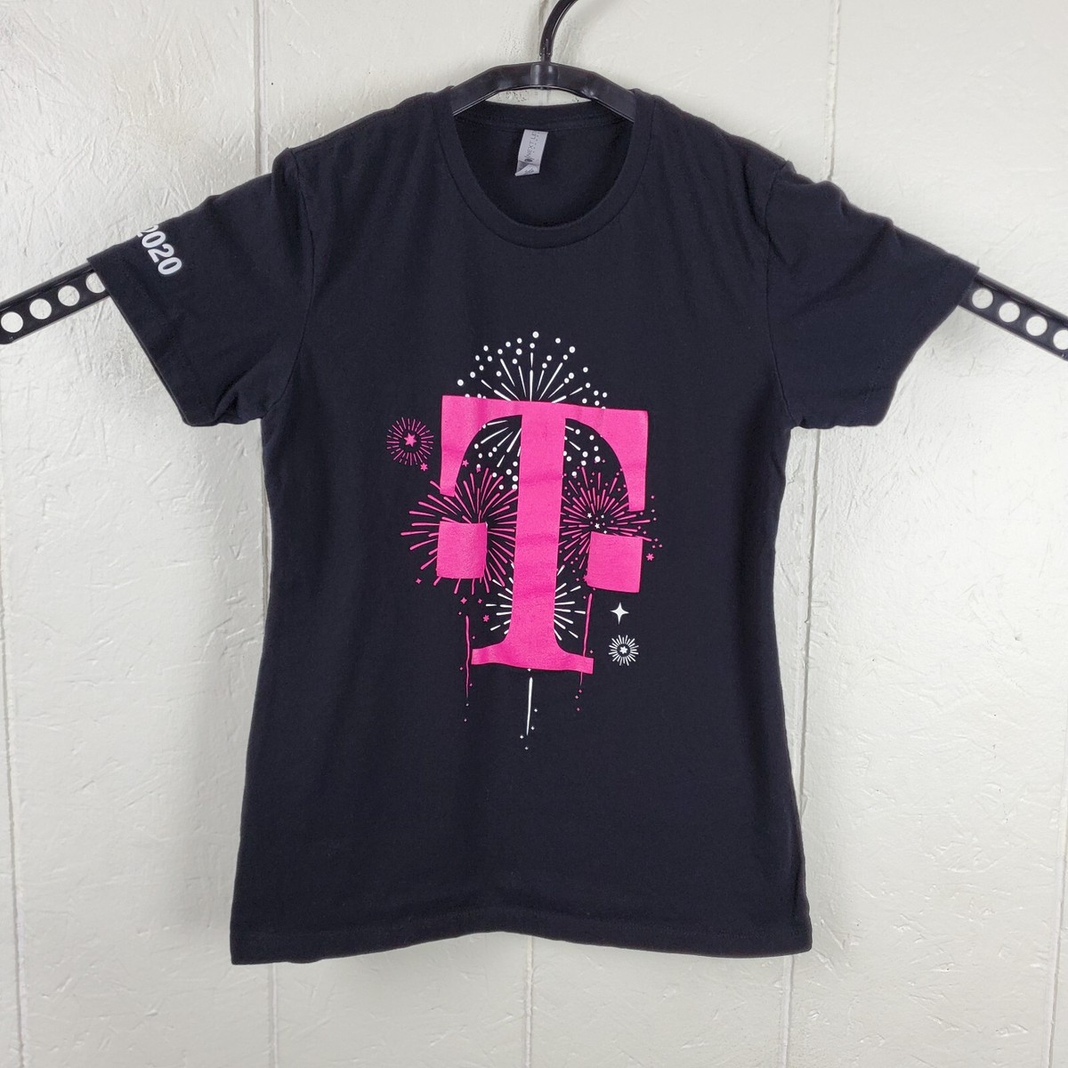 T-Mobile Shirt Womens Medium Black Crew Neck Short Sleeve Graphic