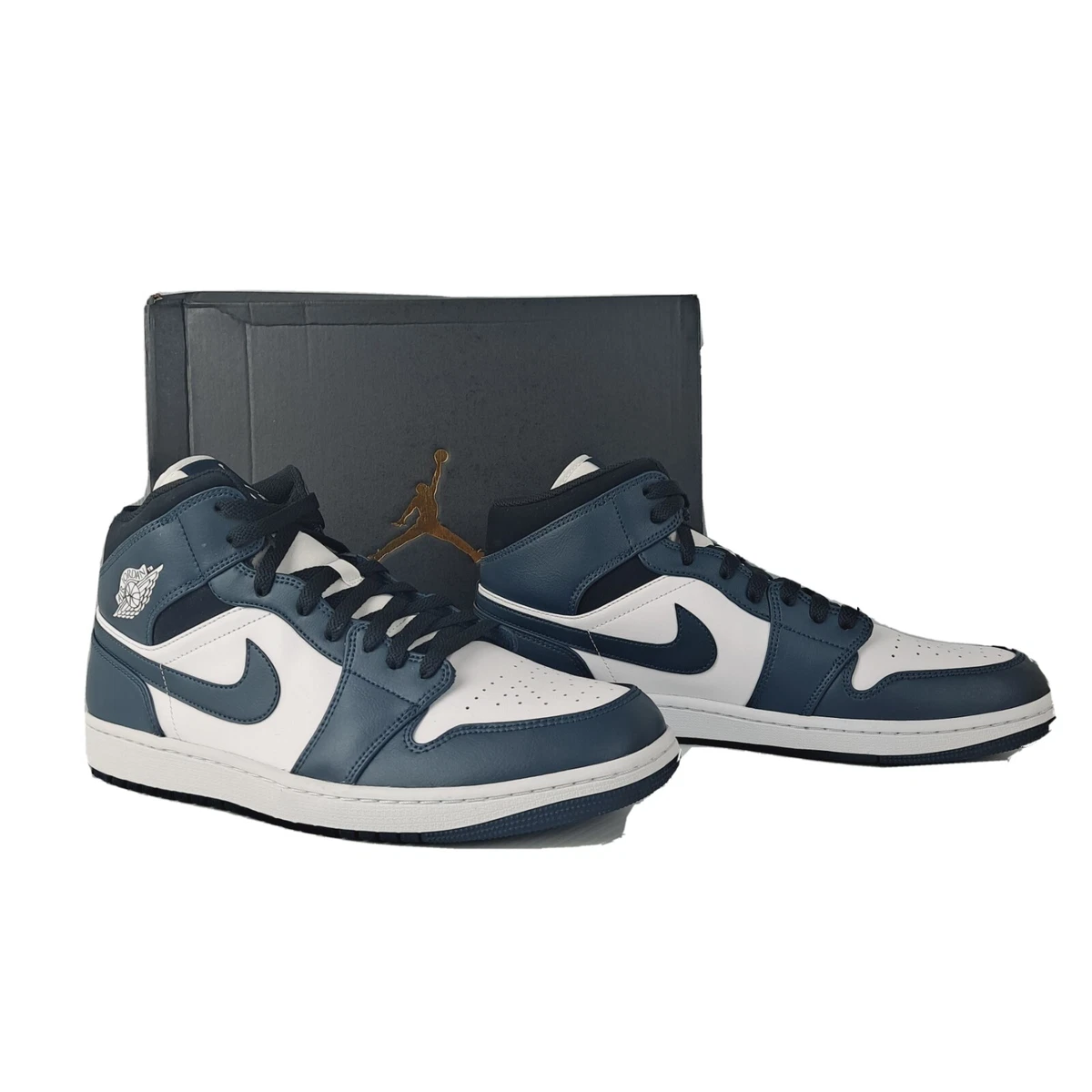 Air jordan 1 mid hotsell navy blue