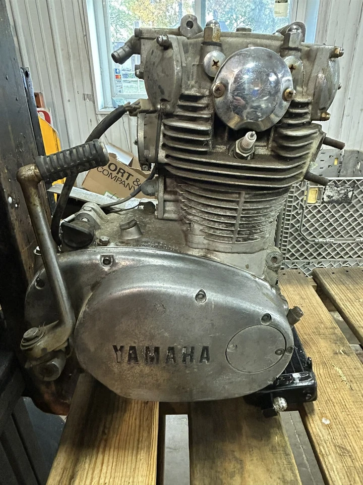 Motor Yamaha XS 650 XS650 75 BLOQUEADO  Foto 3 de 4