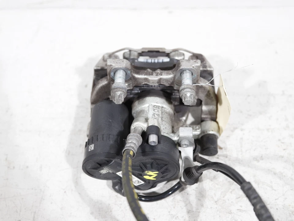 Pinza de freno lado pasajero trasero derecho bmw 228i f44 2020-2024 OEM 6885538 🚗 Foto 4 de 4