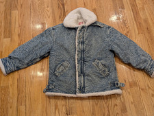Vintage Levi's Medium Acid Wash Sherpa Lined Denim Trucker Jacket USA Made