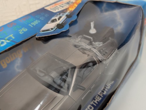 Sun Star BACK TO THE FUTURE Movie DeLorean TIME MACHINE 1/18 Scale Model - Picture 9 of 12