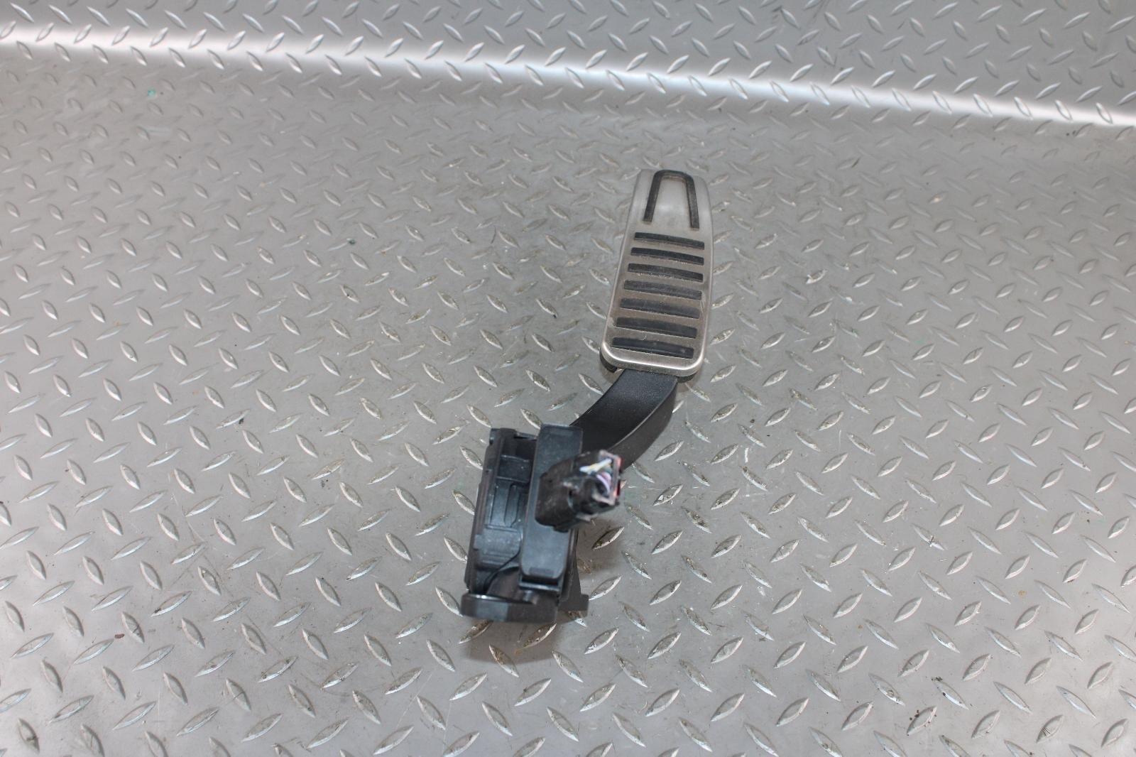 14-24 Ghibli Electronic Gas Throttle Accelerator Pedal Sensor Assembly OEM WTY