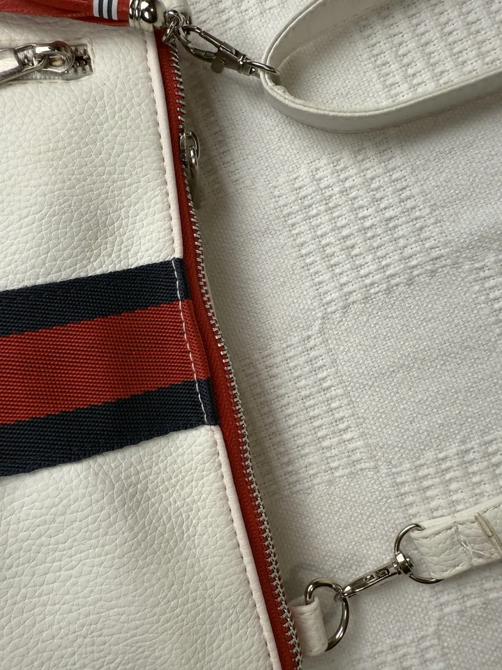 Cartera bandolera Stadium 2021 St Louis Cardinals 4/9/21 Día de la Madre R/W/B sin usar Foto 4 de 4