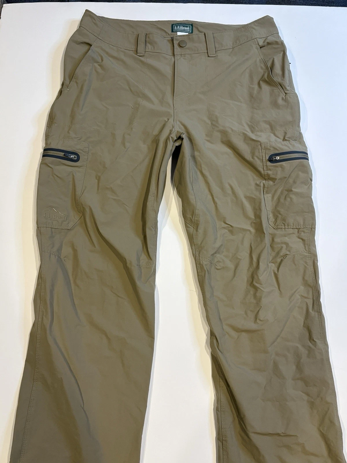 LL Bean Cargo Pants Men's 34x32 Khaki Nylon Outdoor Travel Hiking Fishing 280941