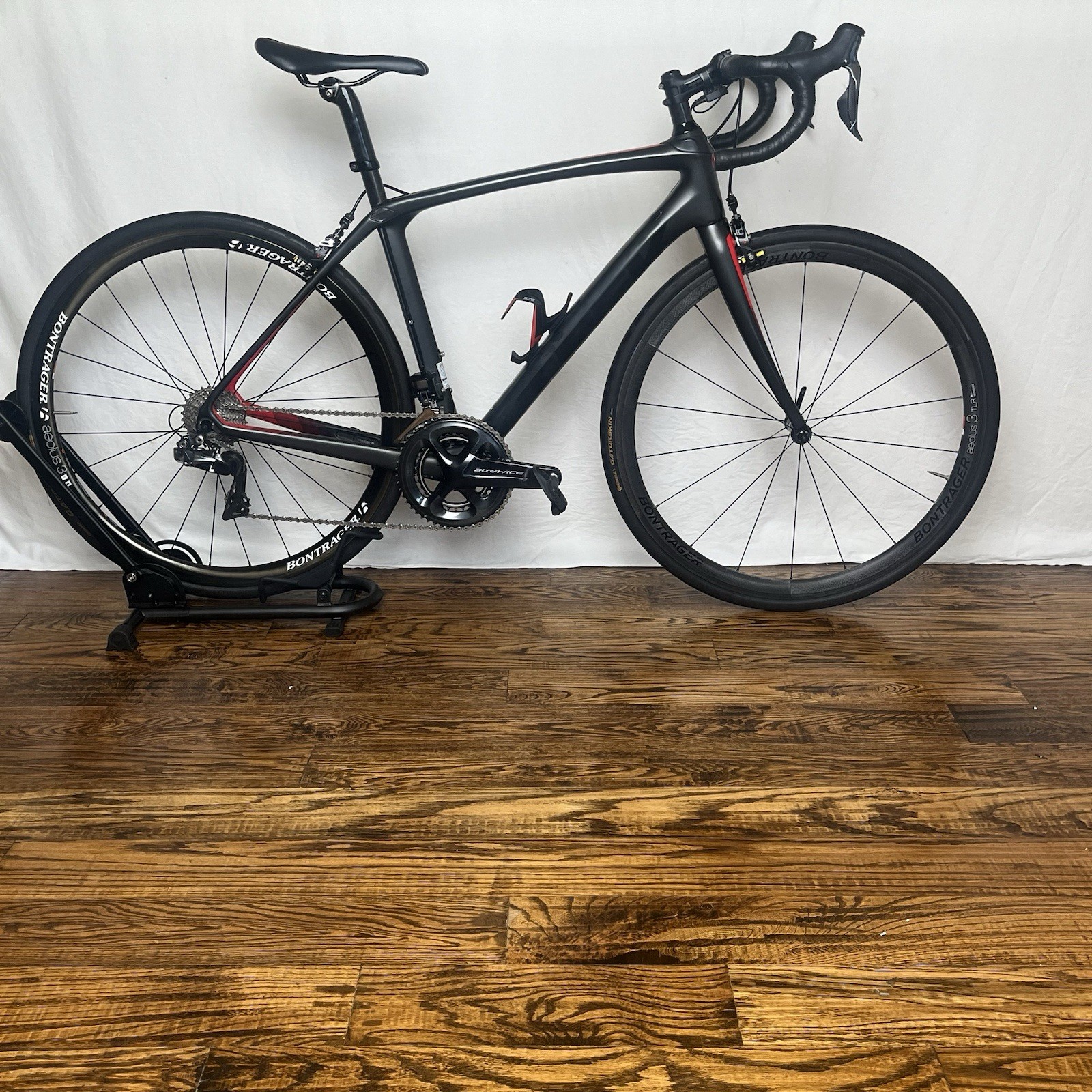 52 cm - 2017 Trek Domane SLR 9- $11,000 Retail