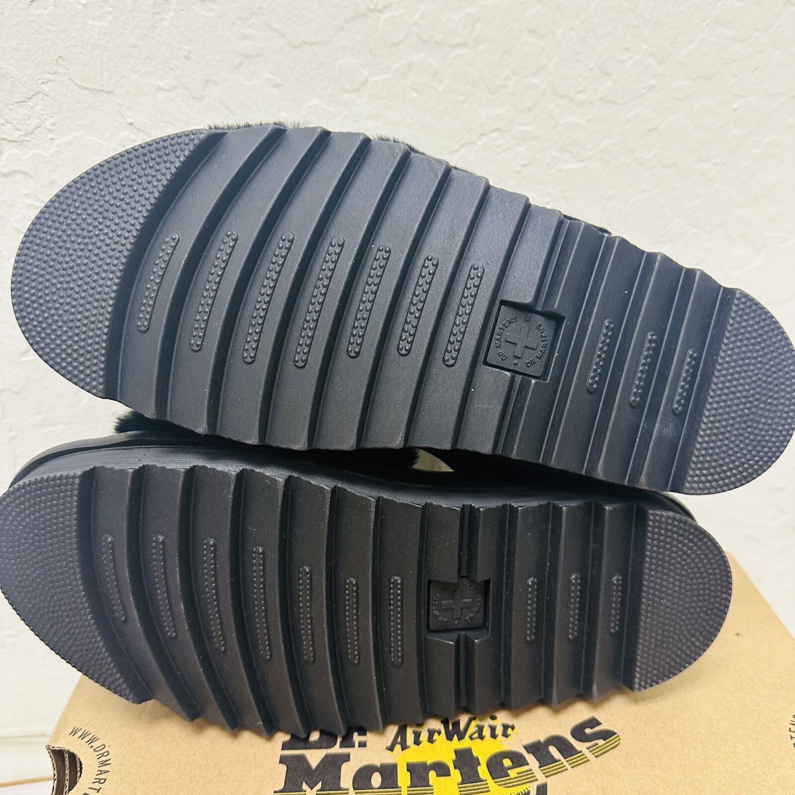 Dr. Martens Women VOSS II Fluffy Black Sandals Size 9 image 5
