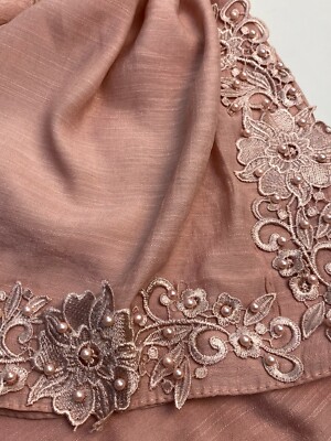 Blumen bestickter Schal mit Perle eine Ecke hübsch wunderschön Hijab Schal Halstuch 