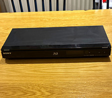Sony BDP-S380 Blu-ray Player HDMI Region B AVCHD Blu-ray/DVD Black