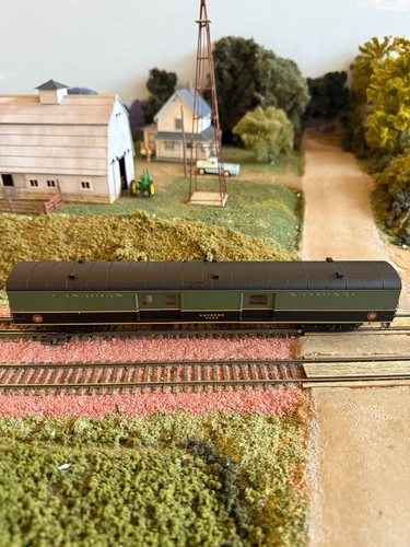 HO Rapido 106016 Equipaje-Express Canadian National 1954 Esquema #9234. IOB. | Condition: Used