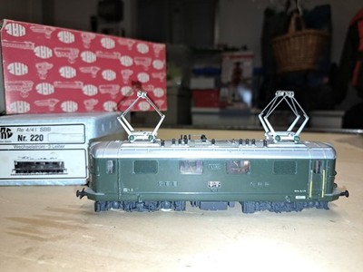 HAG Nr. 220 Re 4/4 I SBB für Märklin Analoglokomotive