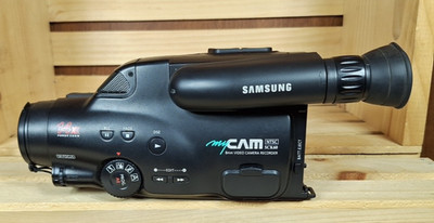 Samsung Black MyCam 8mm Video Camera Recorder Camcorder w/Strap Missing Battery 
