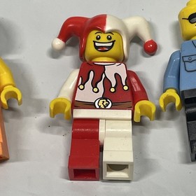 LEGO City 60008 Museum Break-In As Is with Extra Minifigures + Jester cas437