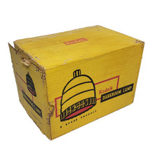 Vintage Kodak Model A Darkroom Lamp w/Safelight Filter Wratten Series OA w/Box