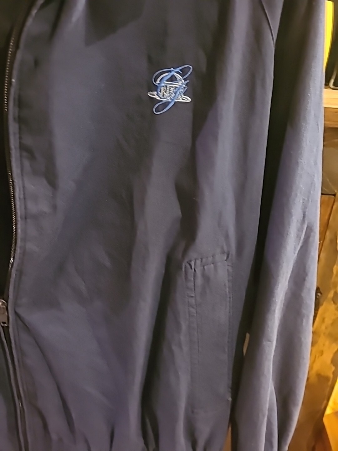 Nice Greenbrier Resort Hotel Tiara Collection Wilson XL Navy Blue Golf Jacket