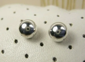 Vintage Small Bohemian Bold Sterling Silver Ball Pearl Stud Earrings 925 5.3mm