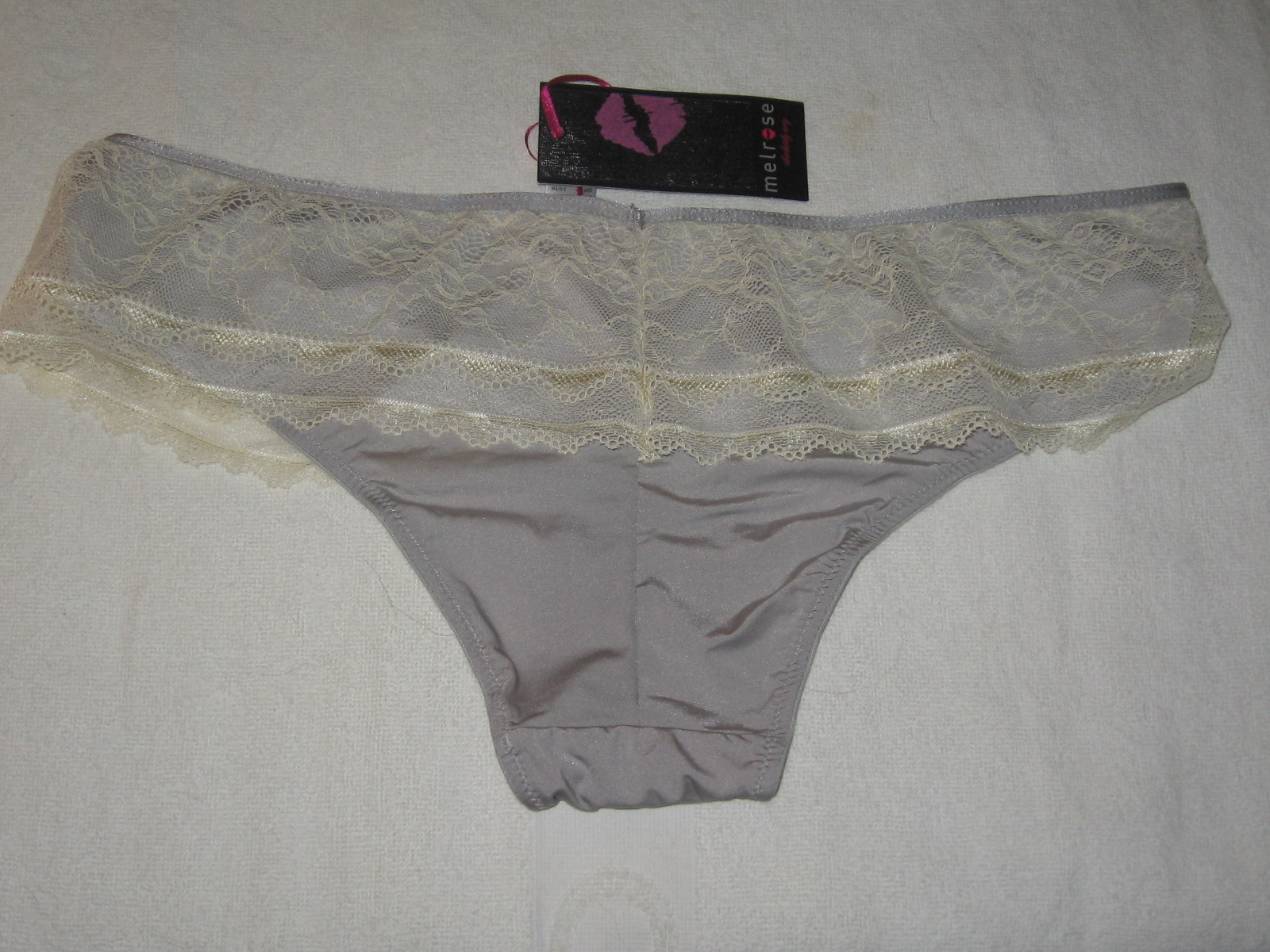 Picture 4 of 5