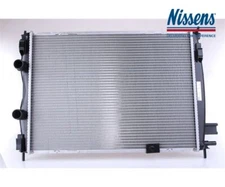 Radiator, engine cooling Nissens 68811 for Nissan Qashqai +2 I