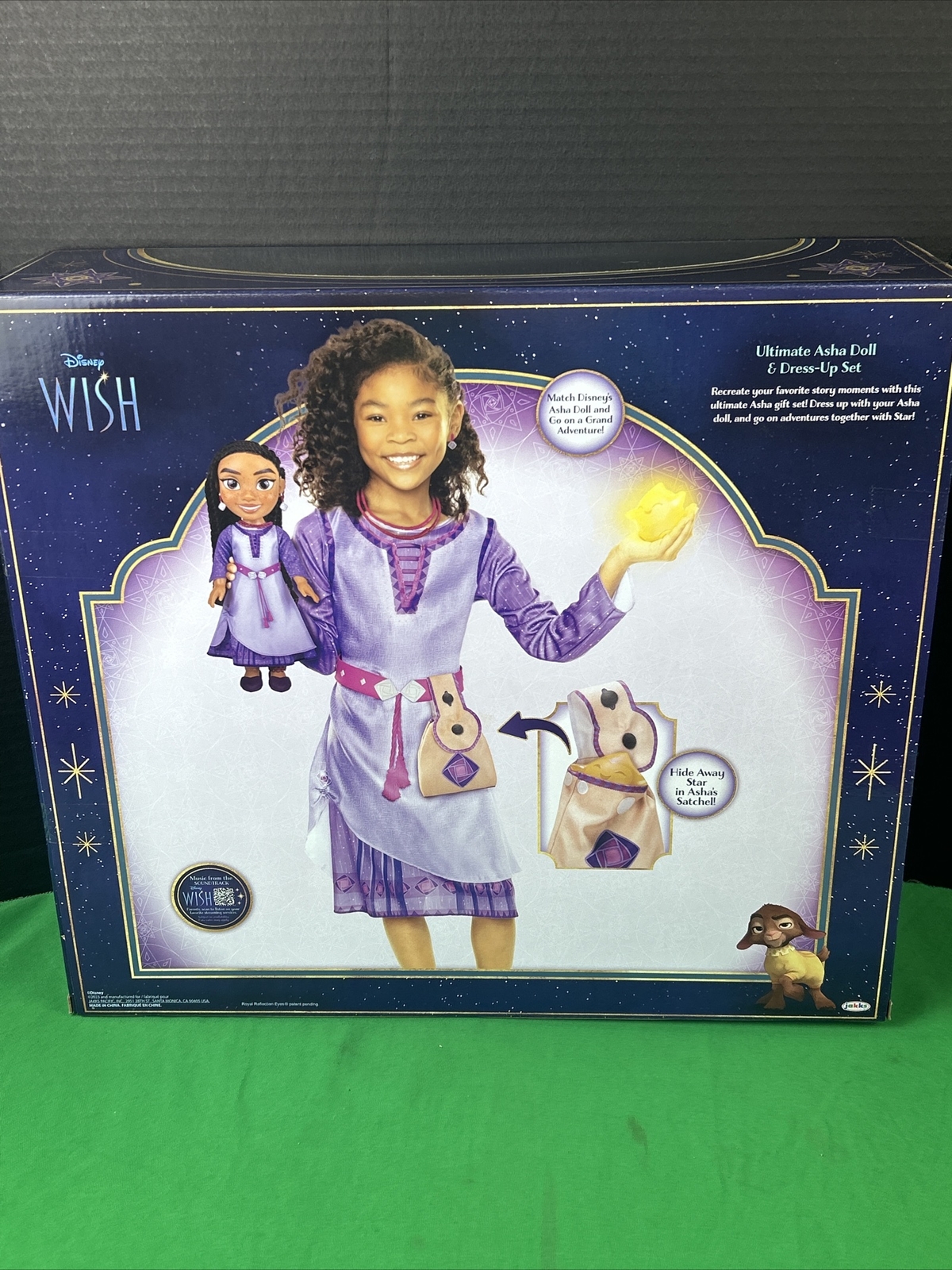 Disney Ultimate Asha Doll & Dress-Up Set