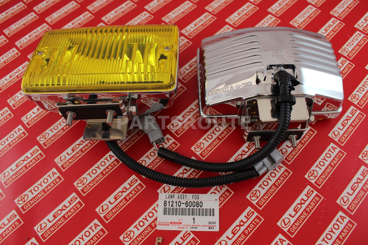 Toyota Land Cruiser 70 Series 1990-2006 OEM Genuine Fog Lights