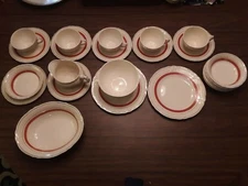 VINTAGE MID-CENTURY BREAKFAST SERVICE FOR FOUR