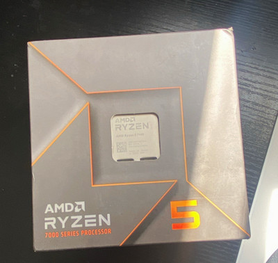 AMD Ryzen 5 7600 Processor - Ryzen 5 CPU, 7000 Series. never been used or tested