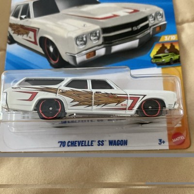 Hot Wheels 2026 Mainline Wagons '70 Chevelle SS Wagon White #110