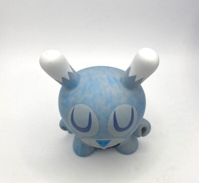 Kidrobot Amanda Visell Ferals Jack Rabbit Frost 4/60 Dunny 3