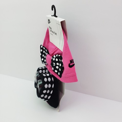 Nike Newborn Baby Girl 0-6 M Pink Polka Dot Beanie Bow Socks Booties 2 Piece Set - Picture 2 of 6
