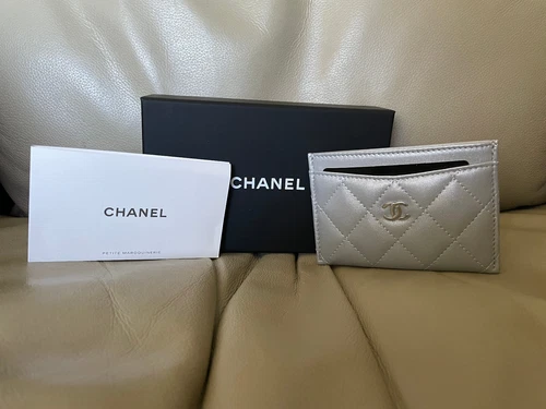 Chanel 23P SILVER Classic Card Holder Case / Wallet NEW AUTHENTIC CC Slim