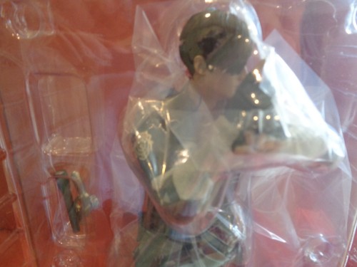 Biohazard Resident Evil 2 Remake Leon S. Kennedy Statue Only - Picture 11 of 16