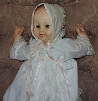 Vintage 18'' Laughing Uneeda 1978 Happy Baby Doll- Vinyl With Cloth Body-