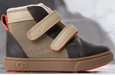 [1104989T-APM] PRESCHOOL UGG RENNON II