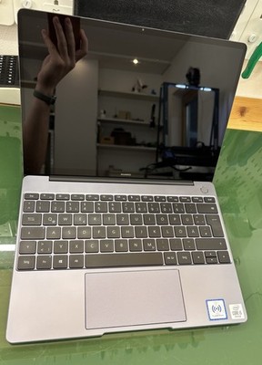 Huawei MateBook 13 13 Zoll 8GB RAM 512GB SSD Intel Core i5-8265U inkl. 19% Grau