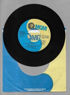 C.W. McCALL : CONVOY , 45 RPM , 1975 , ( MGM RECORDS , CANADA )