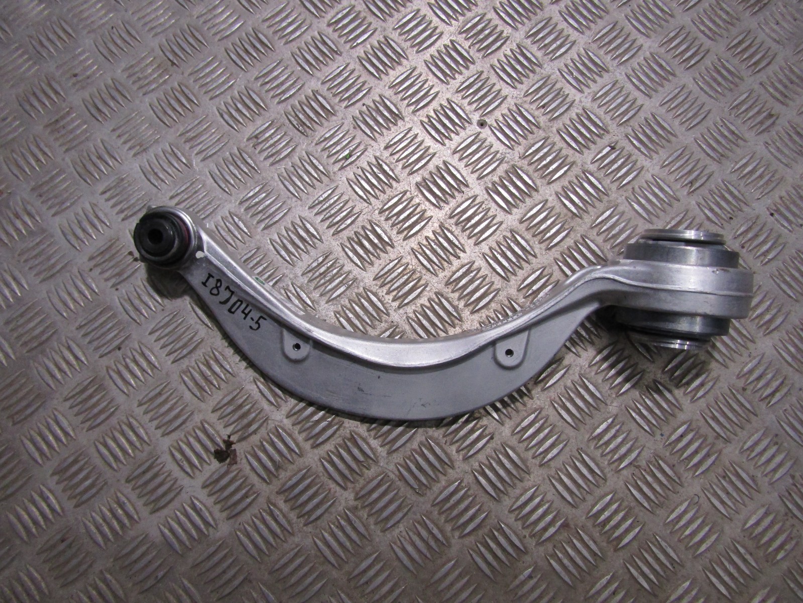 Jaguar XE XF X760 X260 LH/RH Front Lower Control Arm Genuine GX73-3C256-AF I8J04